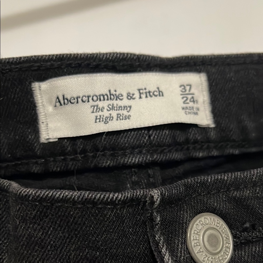 Abercrombie & Fitch Black Skinny Jeans - Picture 4 of 6